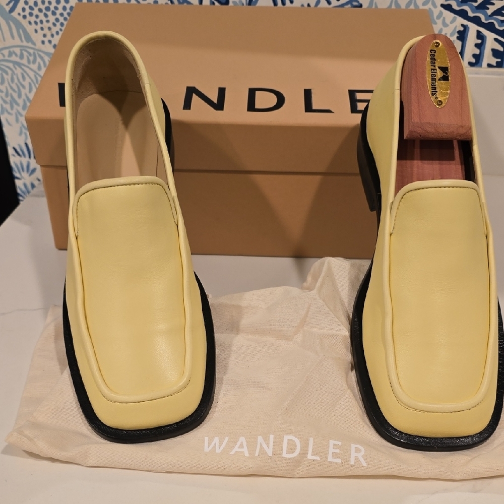 Wandler Yellow and Black Flats Modern Square-Toe Design